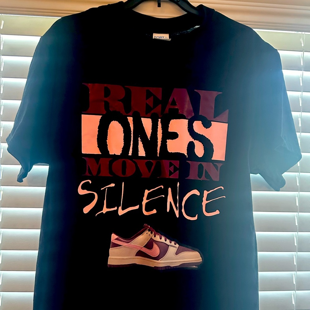Tshirt for Valentine Dunks